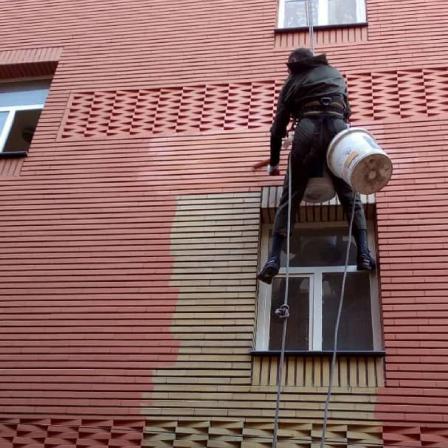 نحوه اجرای رنگ نمای ساختمان در ایران